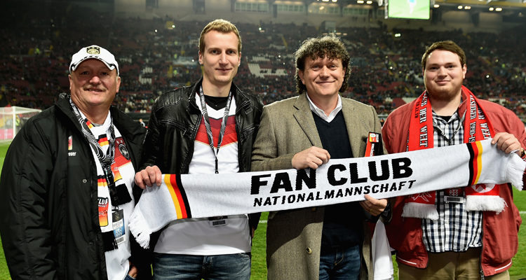 Agentur W-com organisiert Auftritt des Fan Club in Kaiserslautern